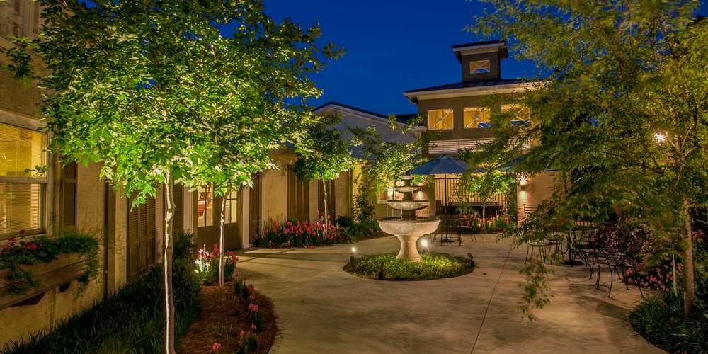 FHB Elms MC Courtyard